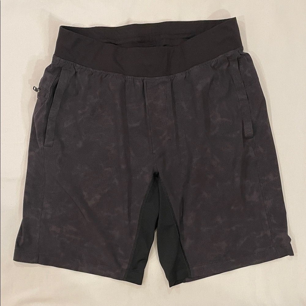 Men's Lululemon Black Reflective Shorts Size Medium